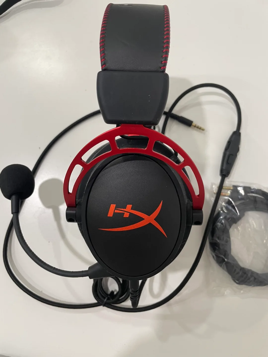 HyperX Cloud Alpha Gaming Headset image indicator(2)