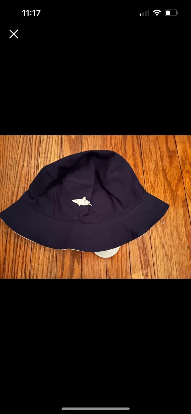 Gap Kids 100% Organic Cotton Reversible Bucket Hat thumbnail