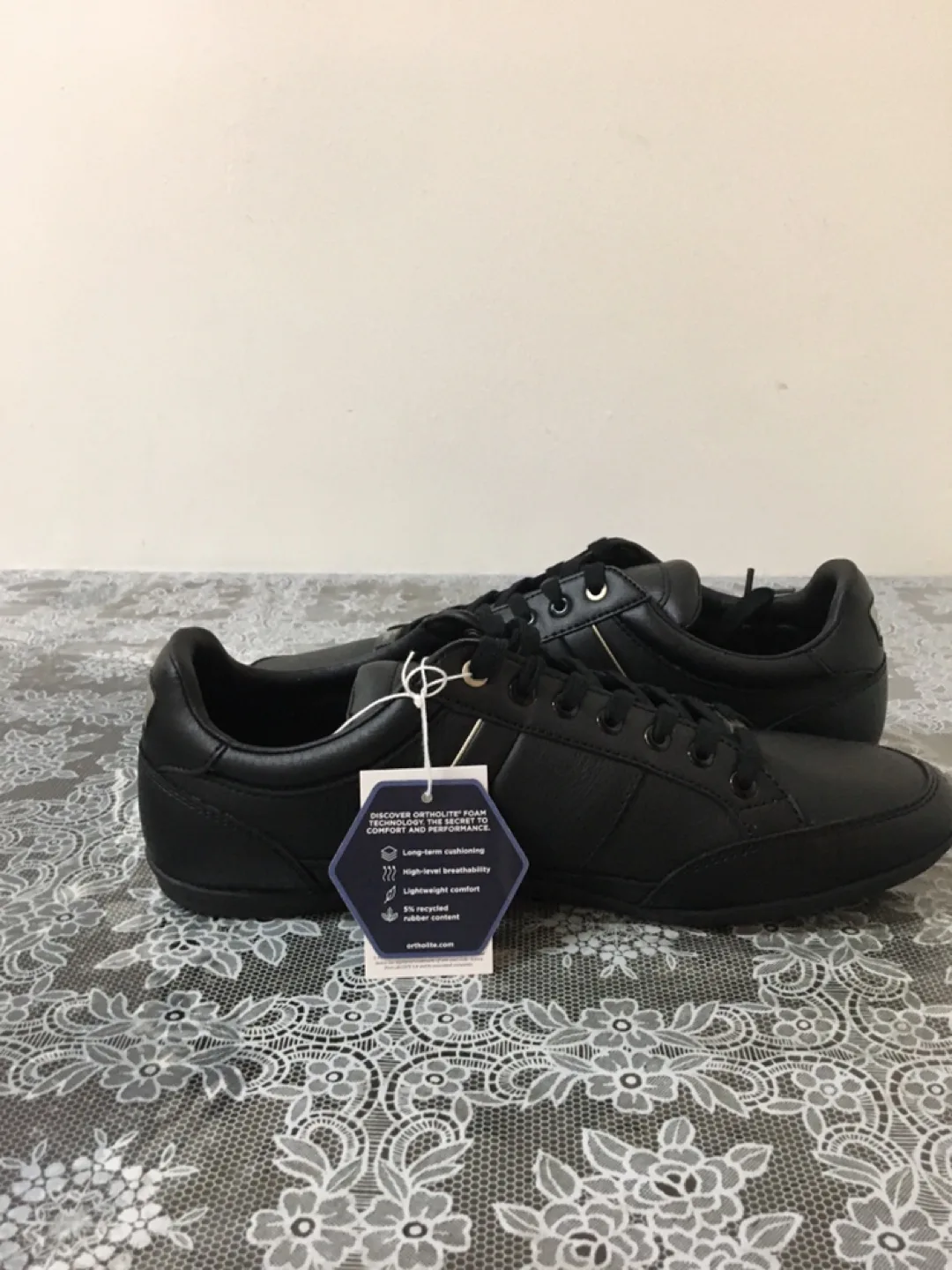 Lacoste Black Leather Sneakers image indicator(7)