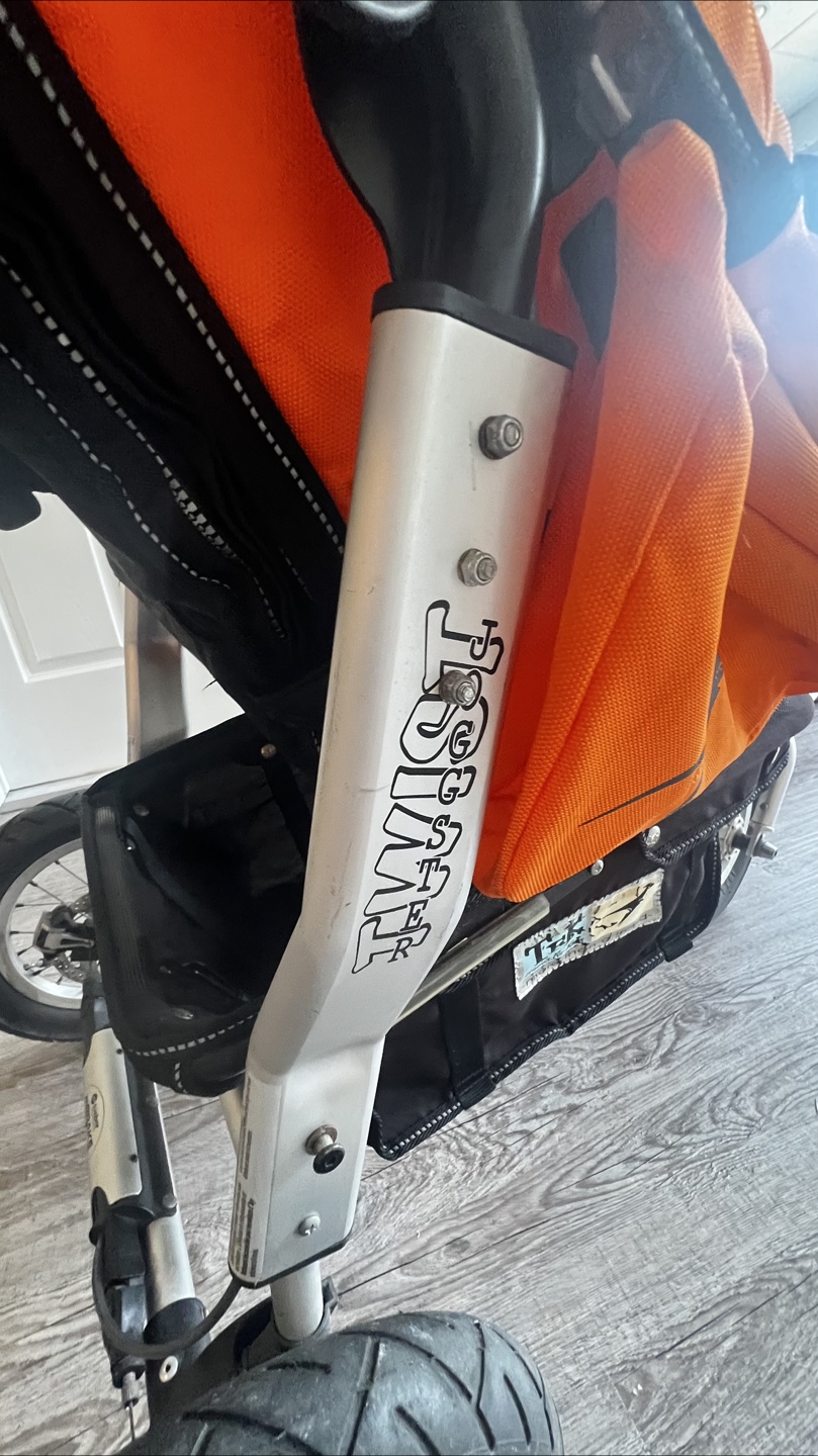 TK Twist Jogger Stroller - Orange & Black - photo 5
