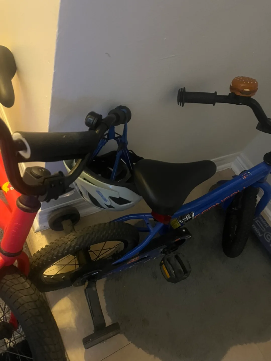 Co-op Cycles REV 16 Kids Bike - Red thumbnail