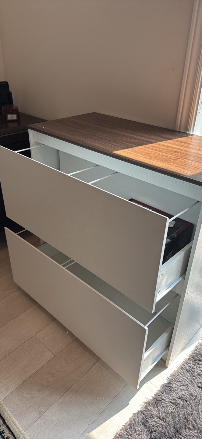 White & Wood Two-Drawer Dresser - photo 3