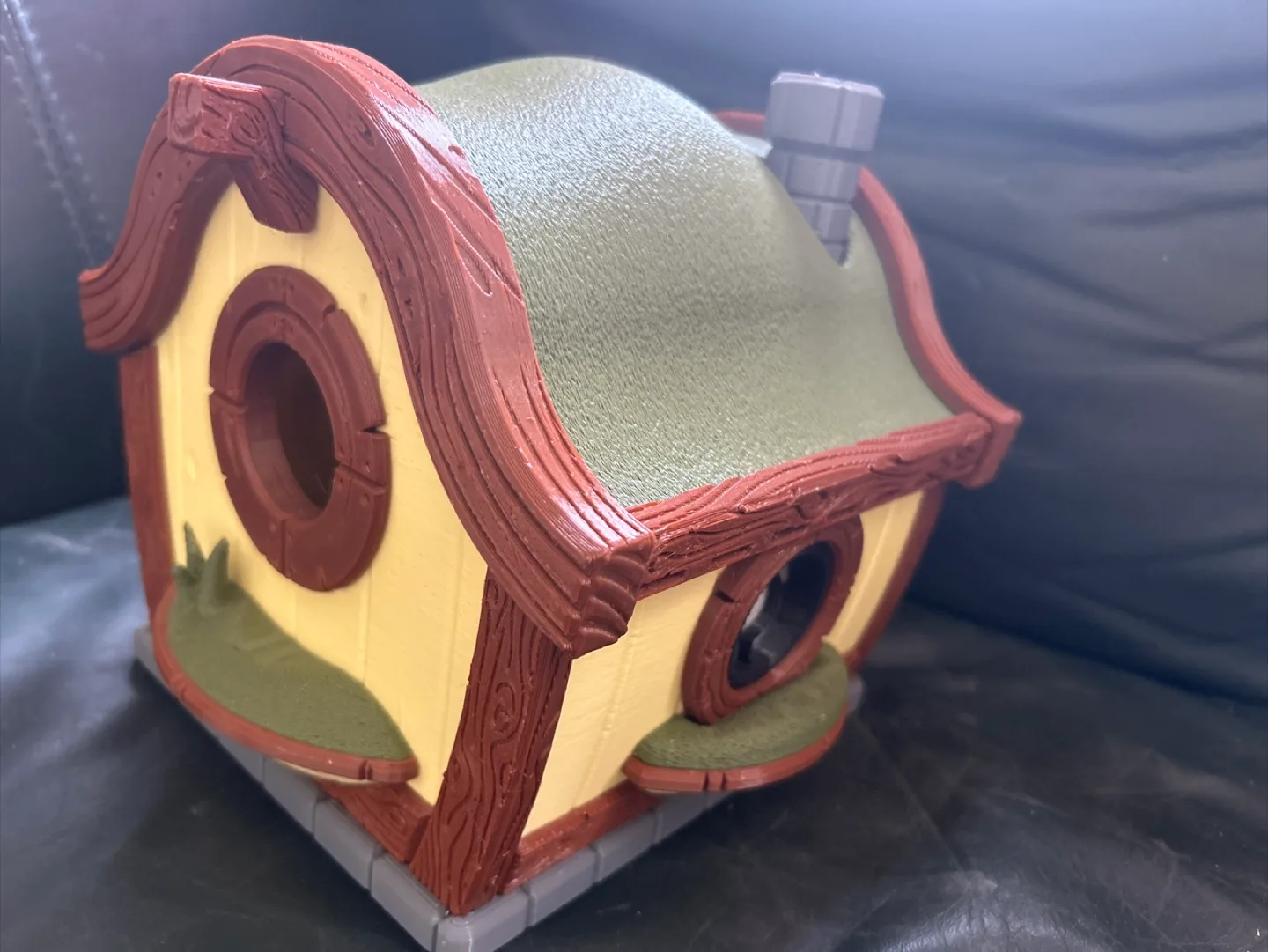 Cute 3D Printed Birdhouse thumbnail