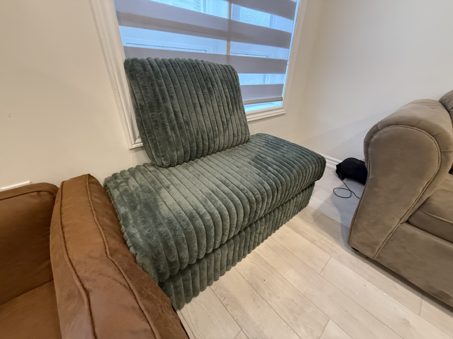 Corduroy Ottoman with Backrest - photo 3