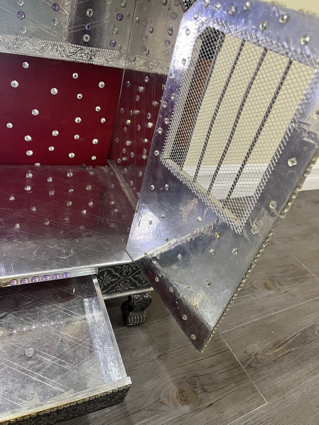 Ornate Silver Pooja Mandir Cabinet - photo 5