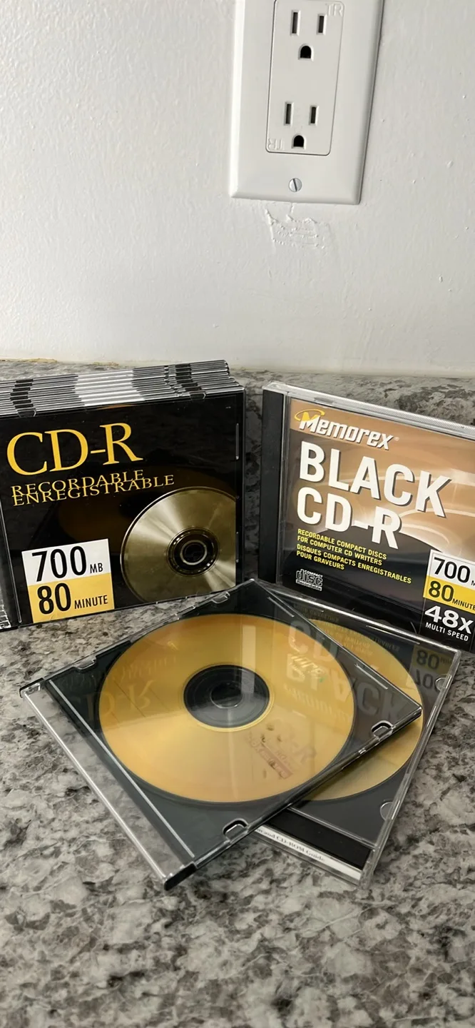 Memorex CD-R 700MB Recordable Discs thumbnail
