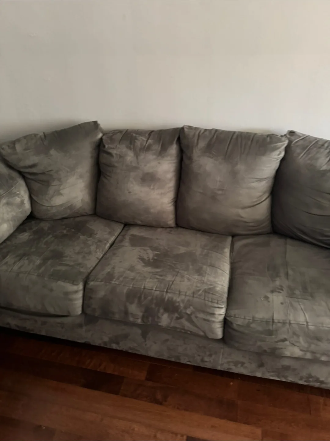 Leon’e Collier Sofa - Dark Grey. 2 available image indicator(4)