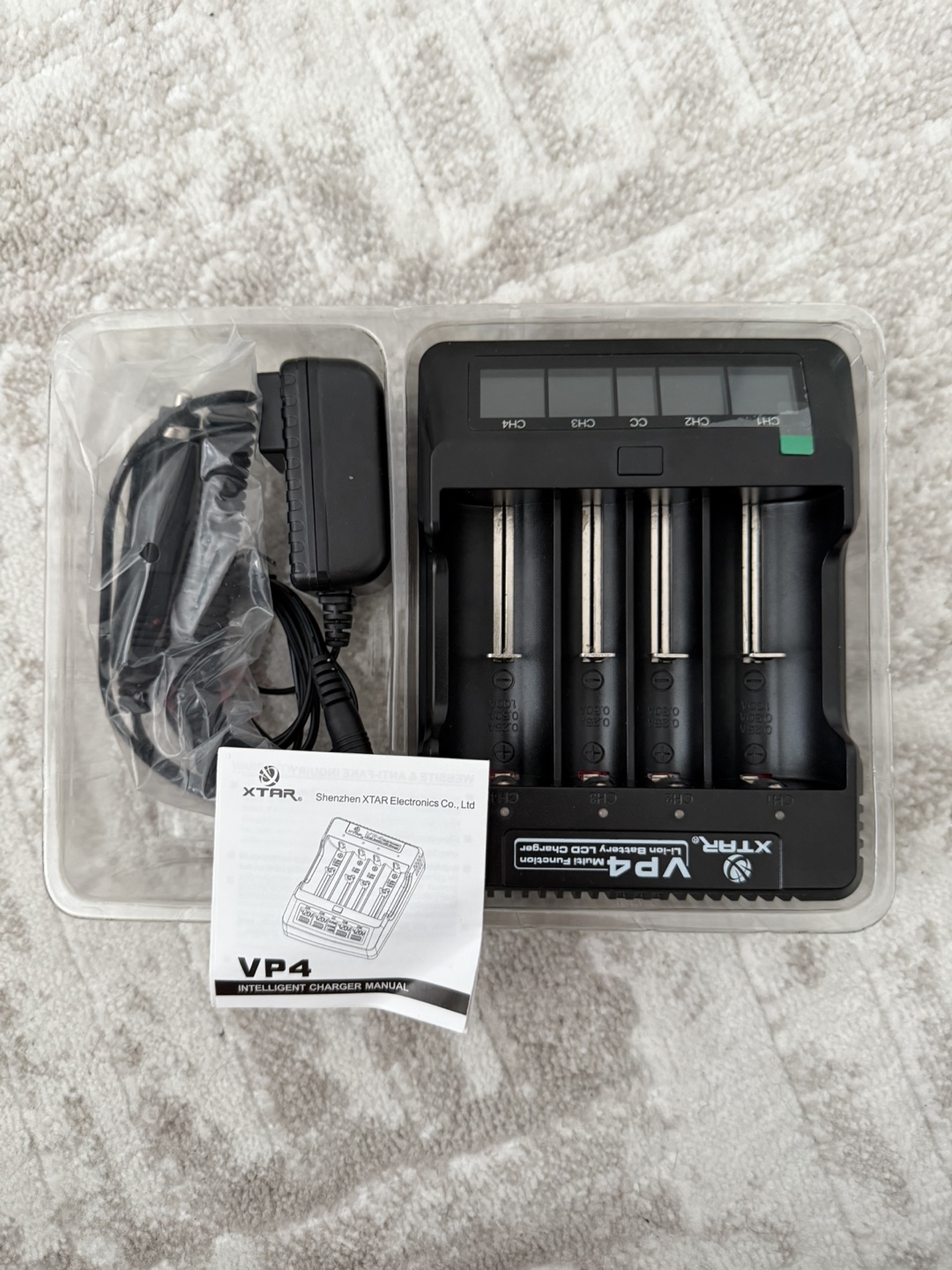 XTAR VP4 Li-ion Battery LCD Charger - photo 2