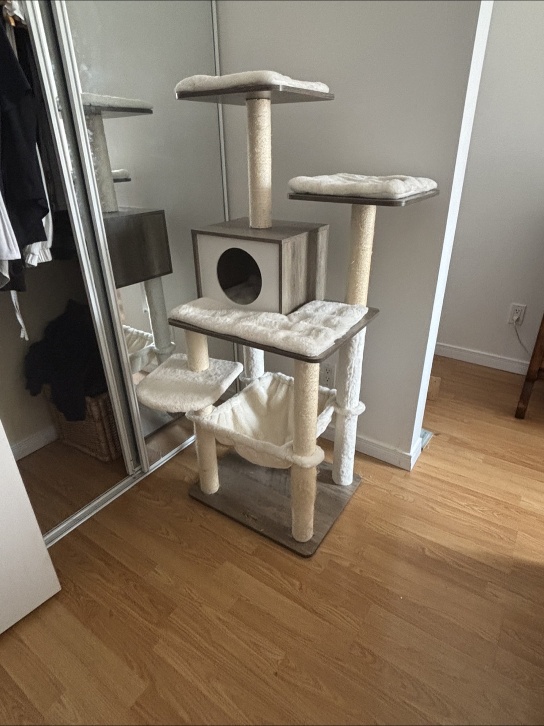 Cat Tree with Condo & Hammock - photo 2
