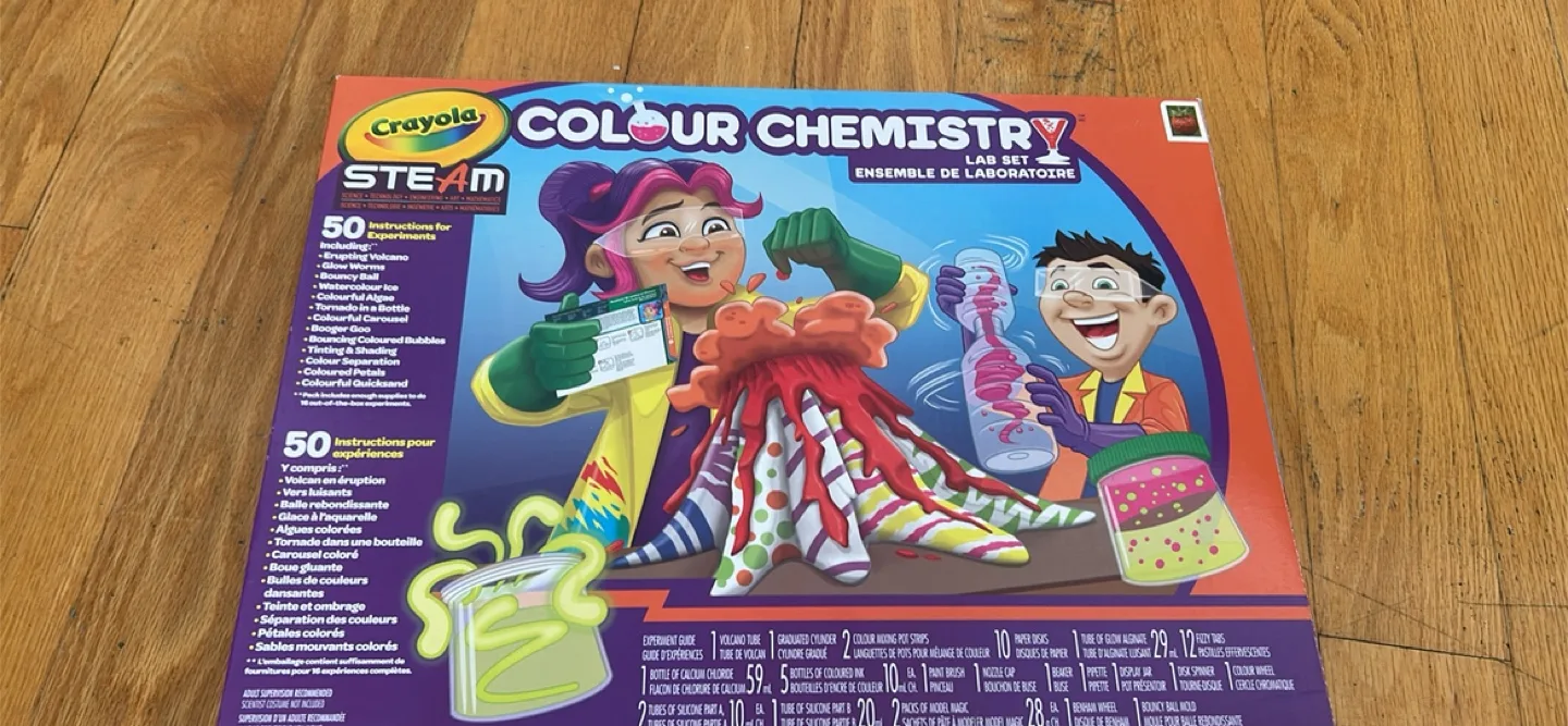 Crayola Colour Chemistry & Operation Game image indicator(2)