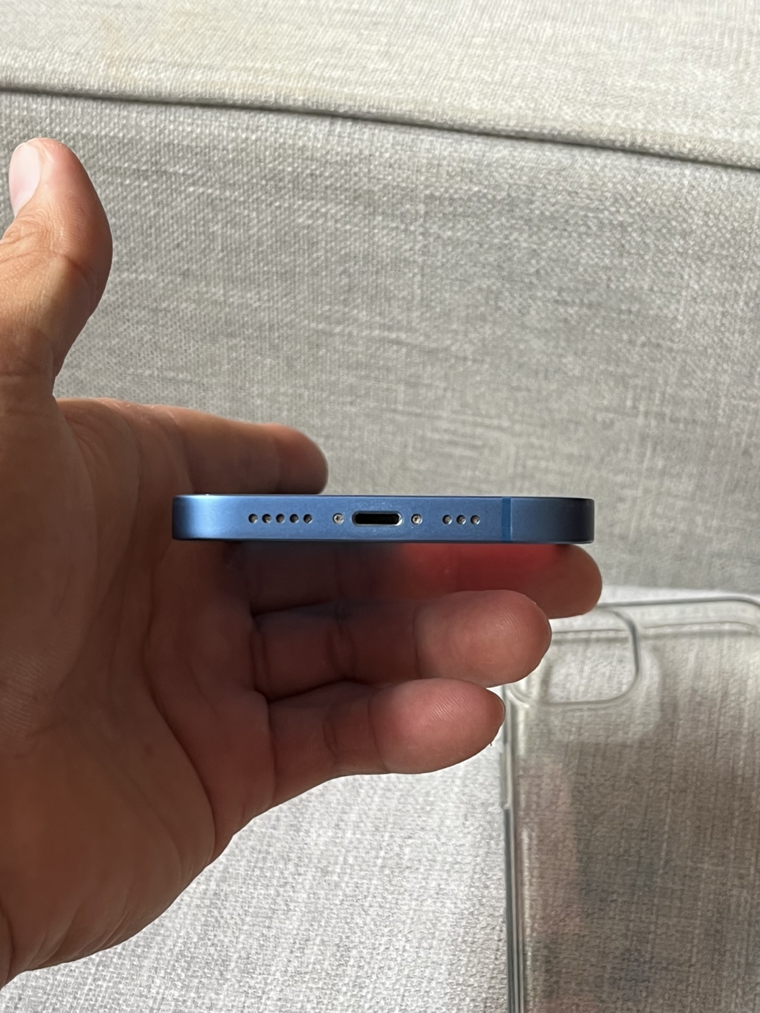iPhone 13 - 128GB - Like New - photo 5