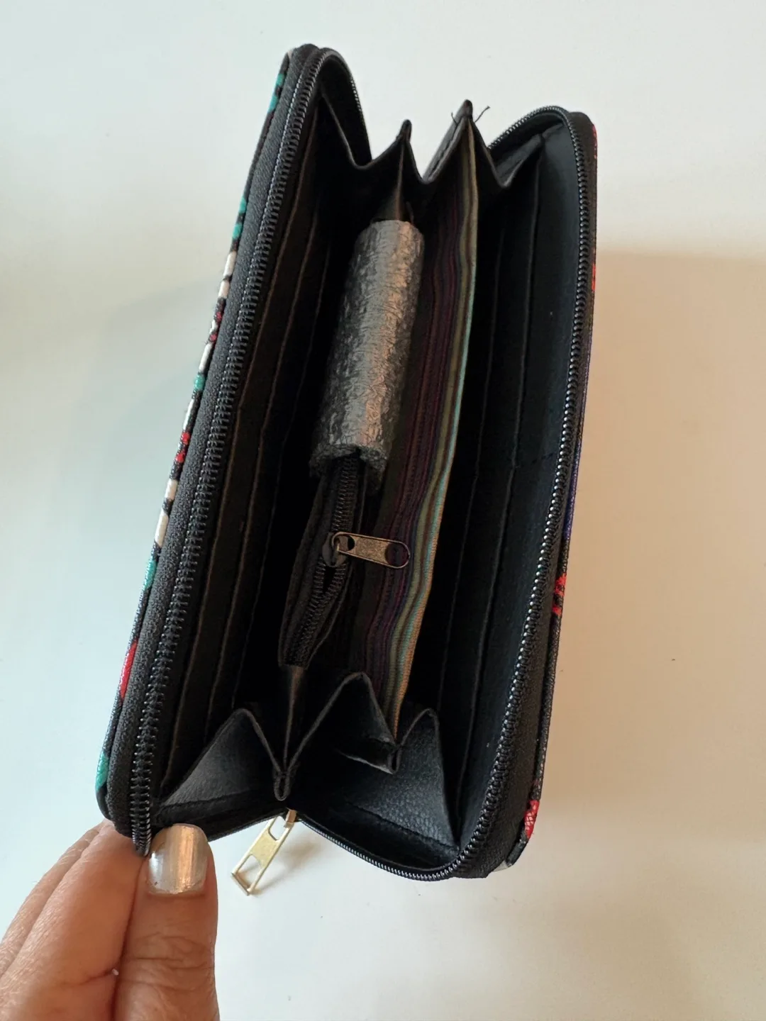 Beautiful Patterned Zip-Around Wallet! image indicator(3)