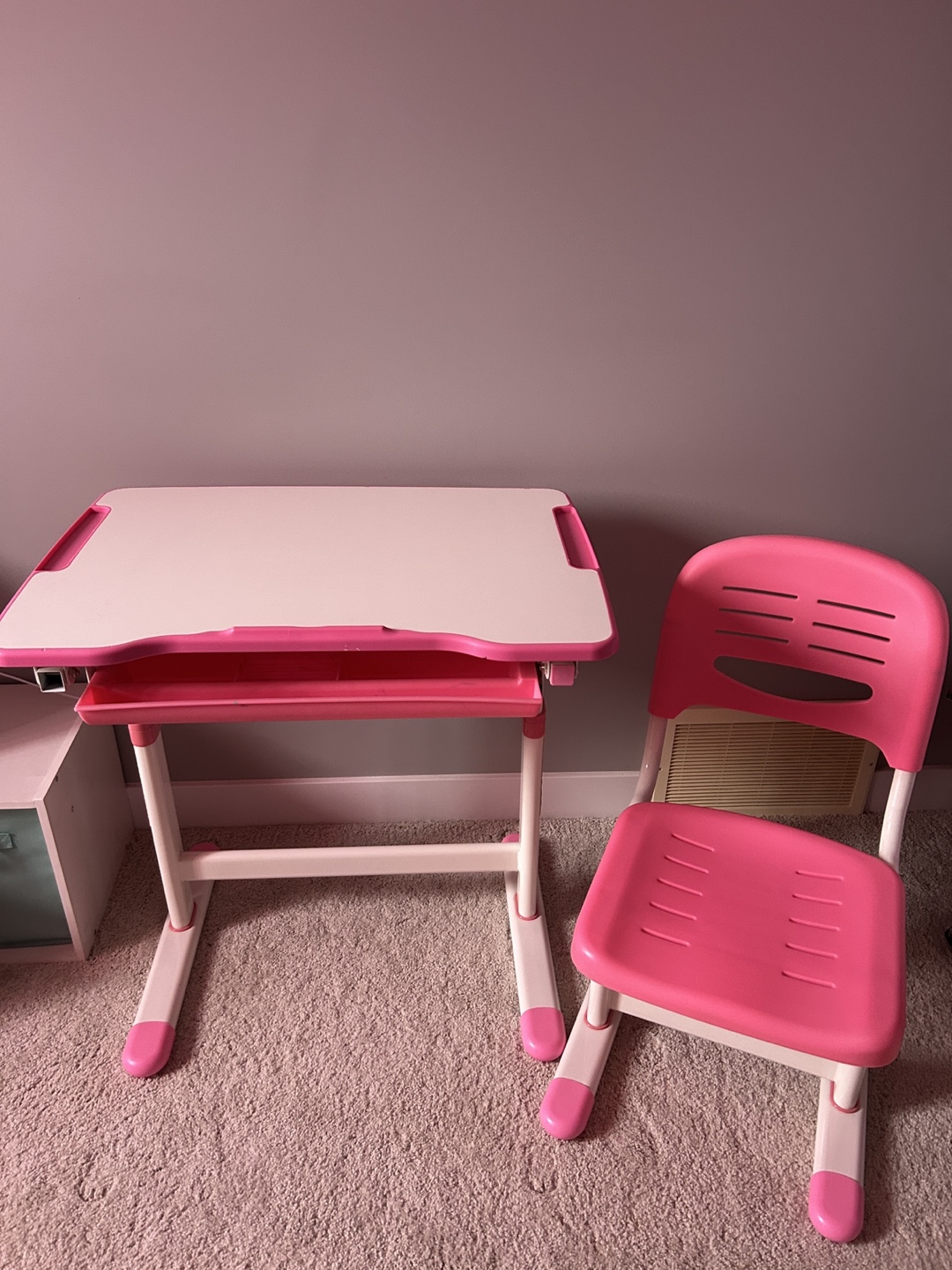 VIVO Pink Adjustable Children's Desk and Chair Set