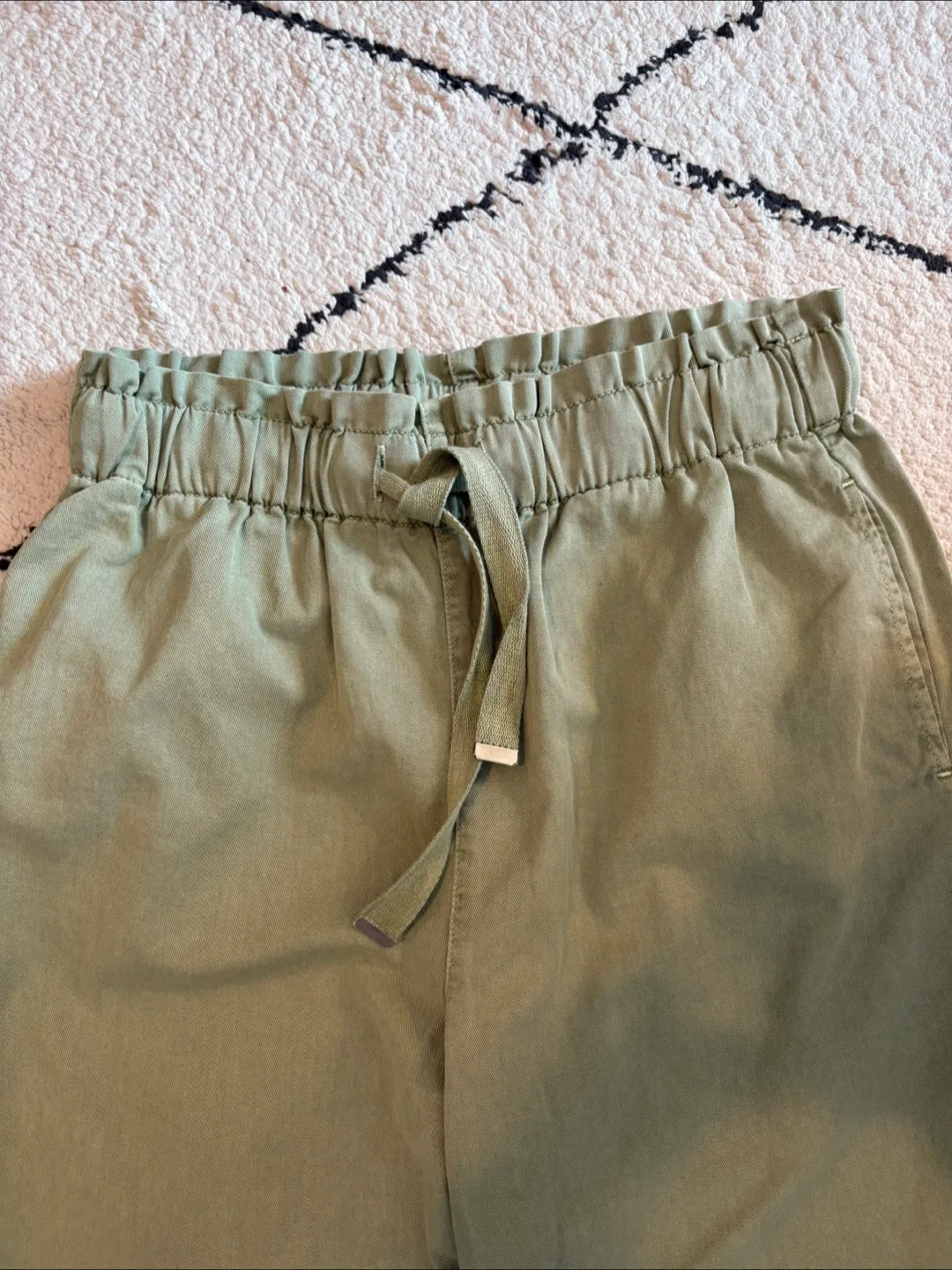 Zara Olive Green Pants - Size M thumbnail