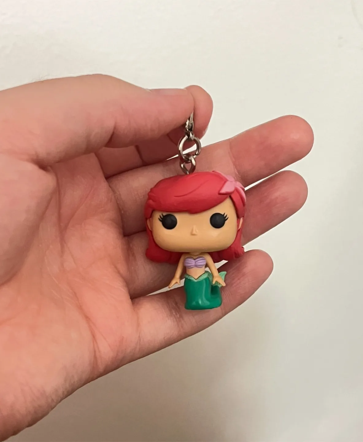 Lot of two Funko Pops! Disney Princess Ariel & Harley Quinn image indicator(2)