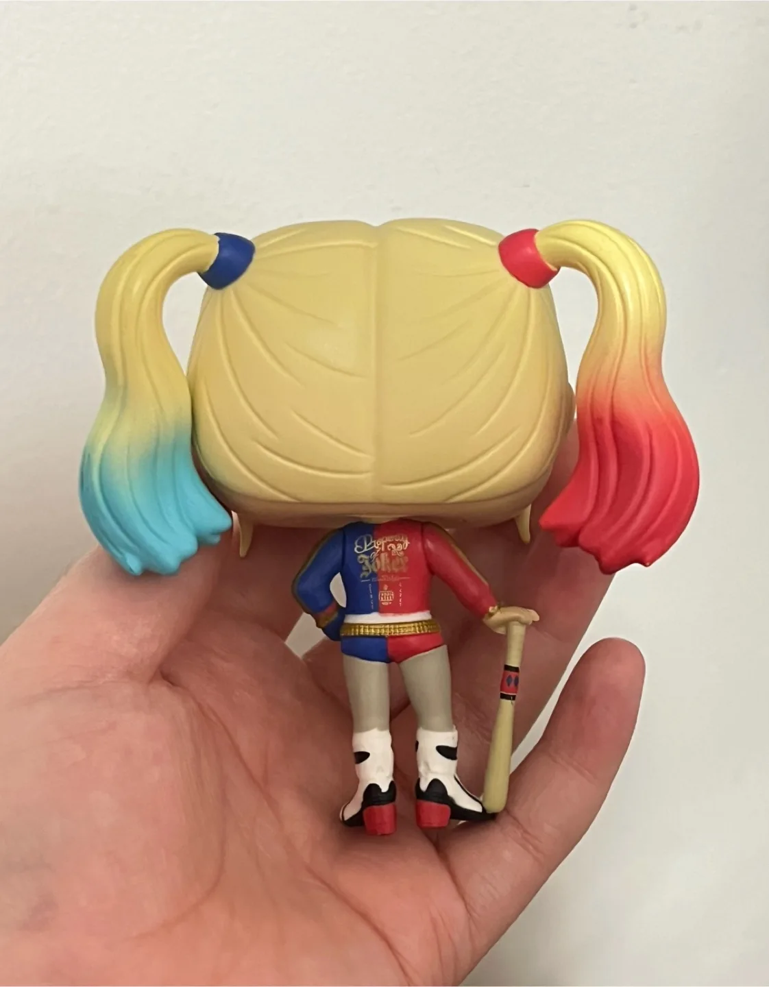 Lot of two Funko Pops! Disney Princess Ariel & Harley Quinn image indicator(10)