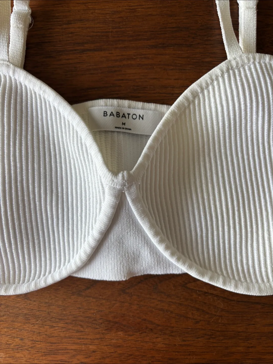 Babaton Aritzia Sculpt Knit Bra Top - Size M image indicator(2)