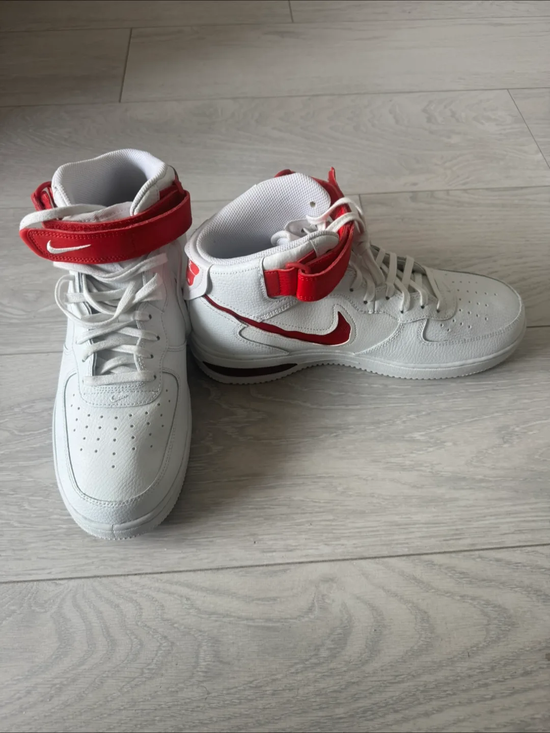 Nike sneakers collection - variety of Styles image indicator(3)