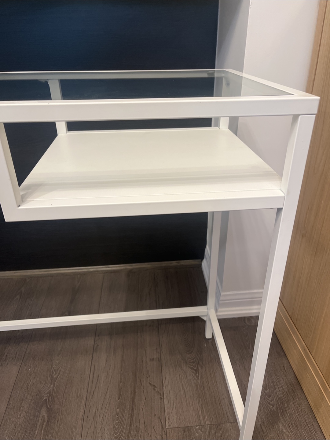 White Glass Top Desk - photo 2