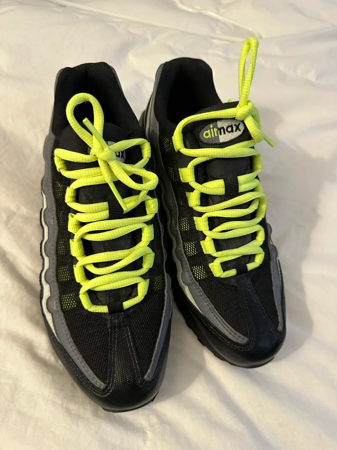 Nike Air Max 95 - US 6.5Y thumbnail