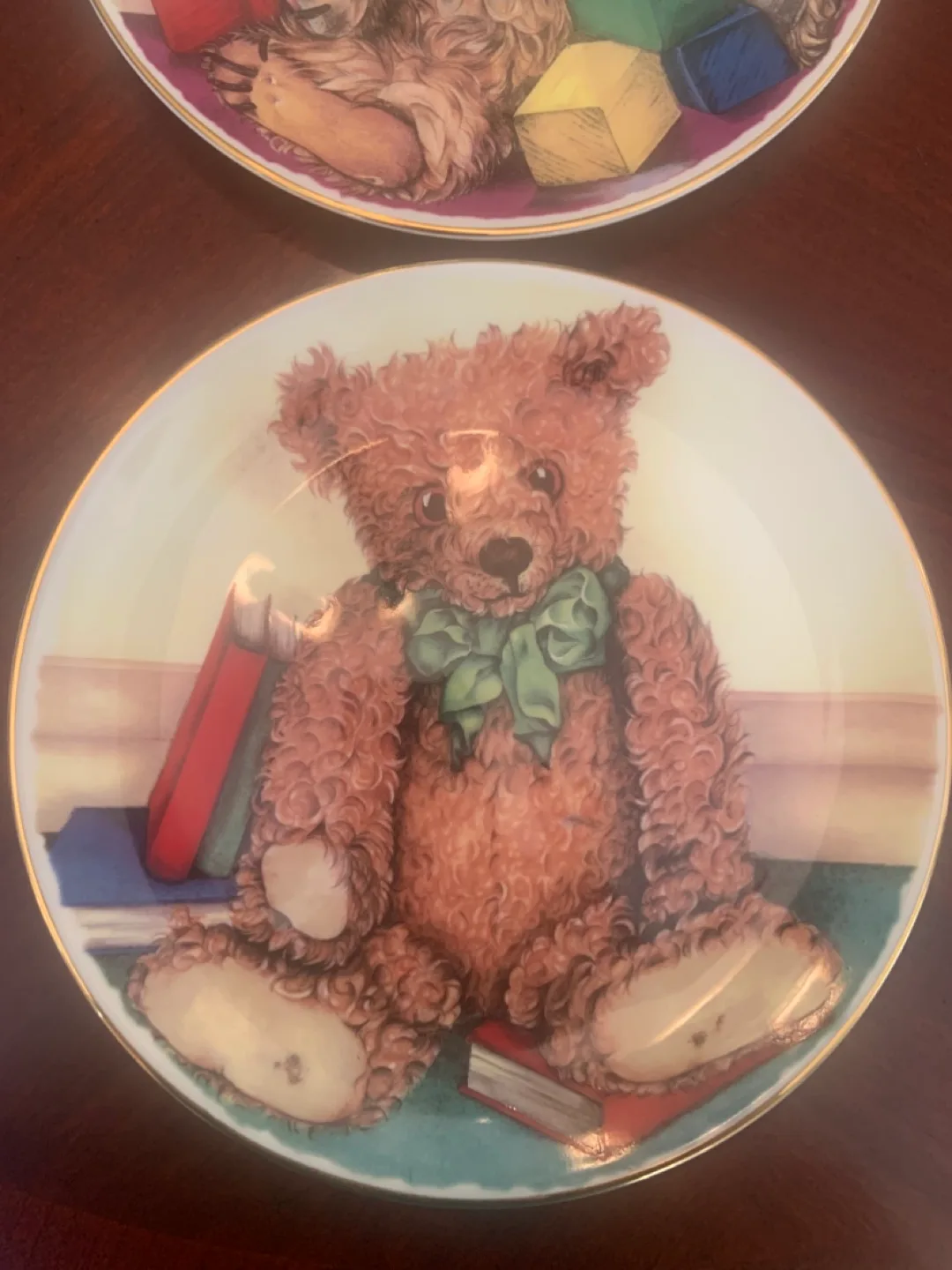 Royal Stuart Fine Bone China Teddy Bear Plates image indicator(3)