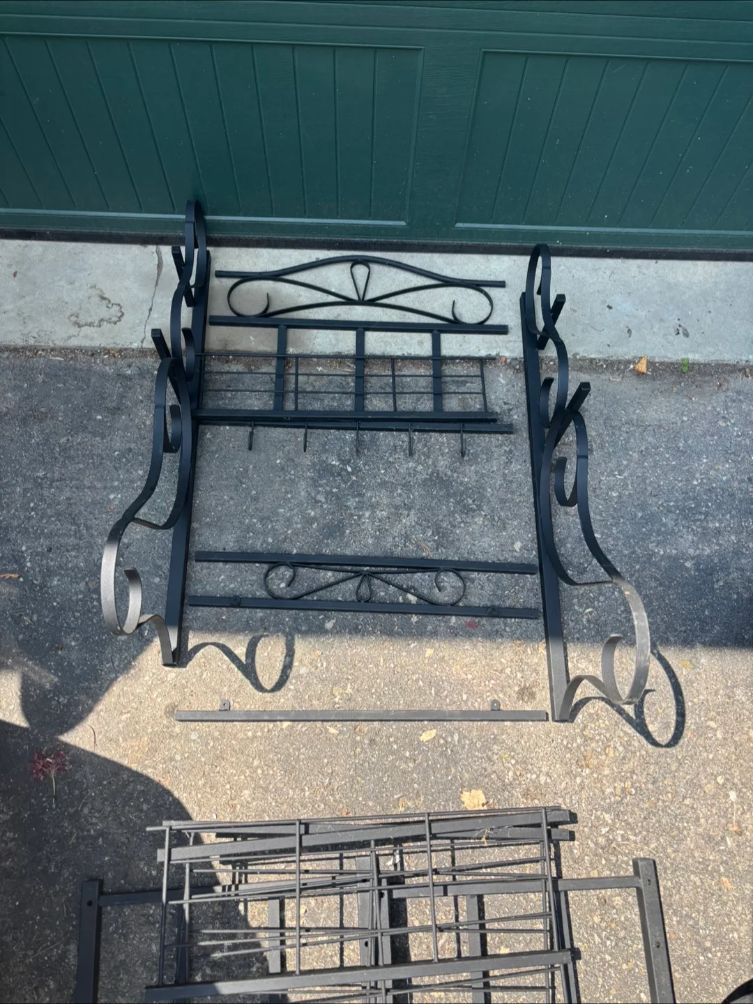 Metal Bakers Rack thumbnail