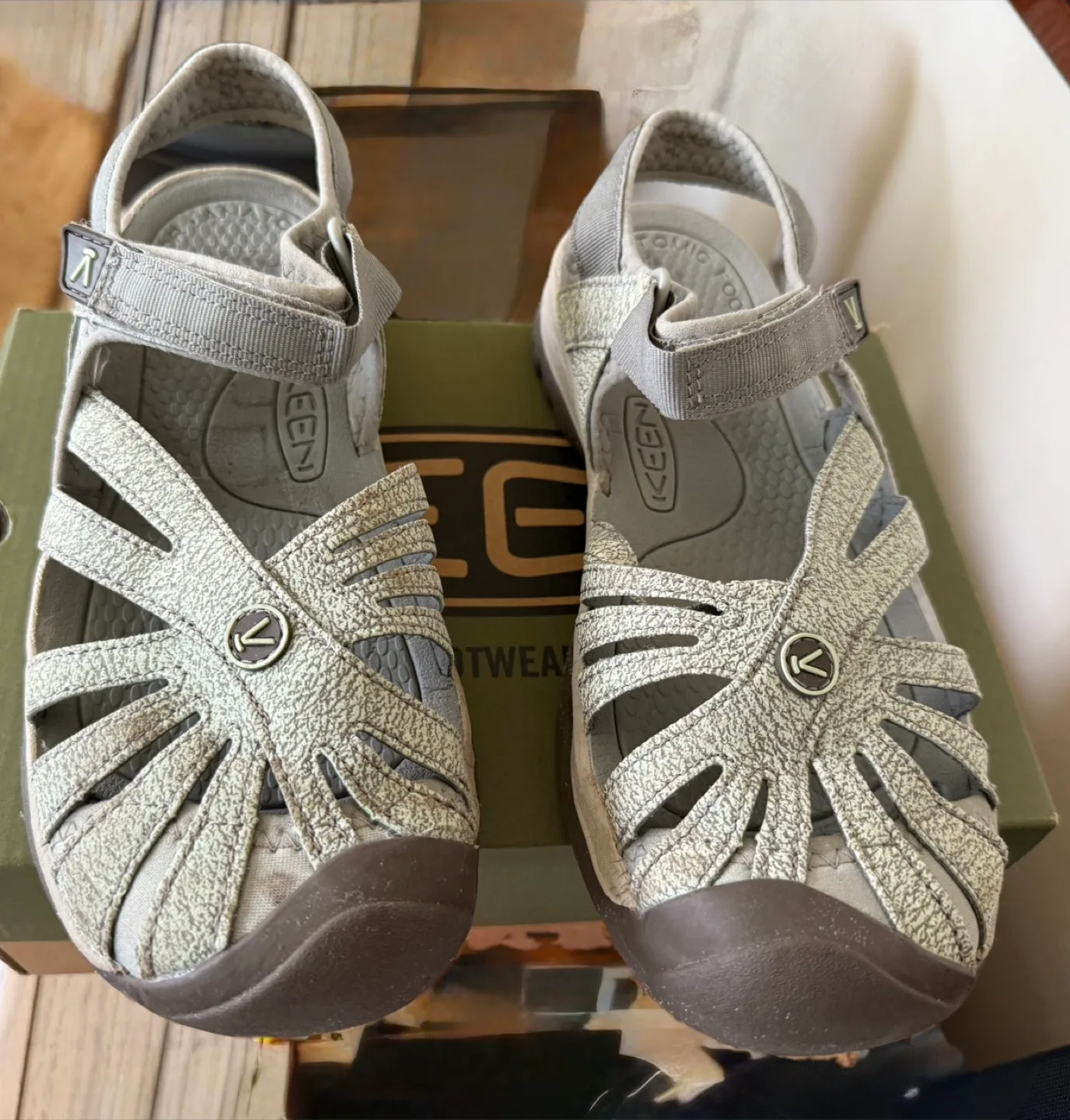 KEEN Women's Whisper Sandals, Size 7 image indicator(3)