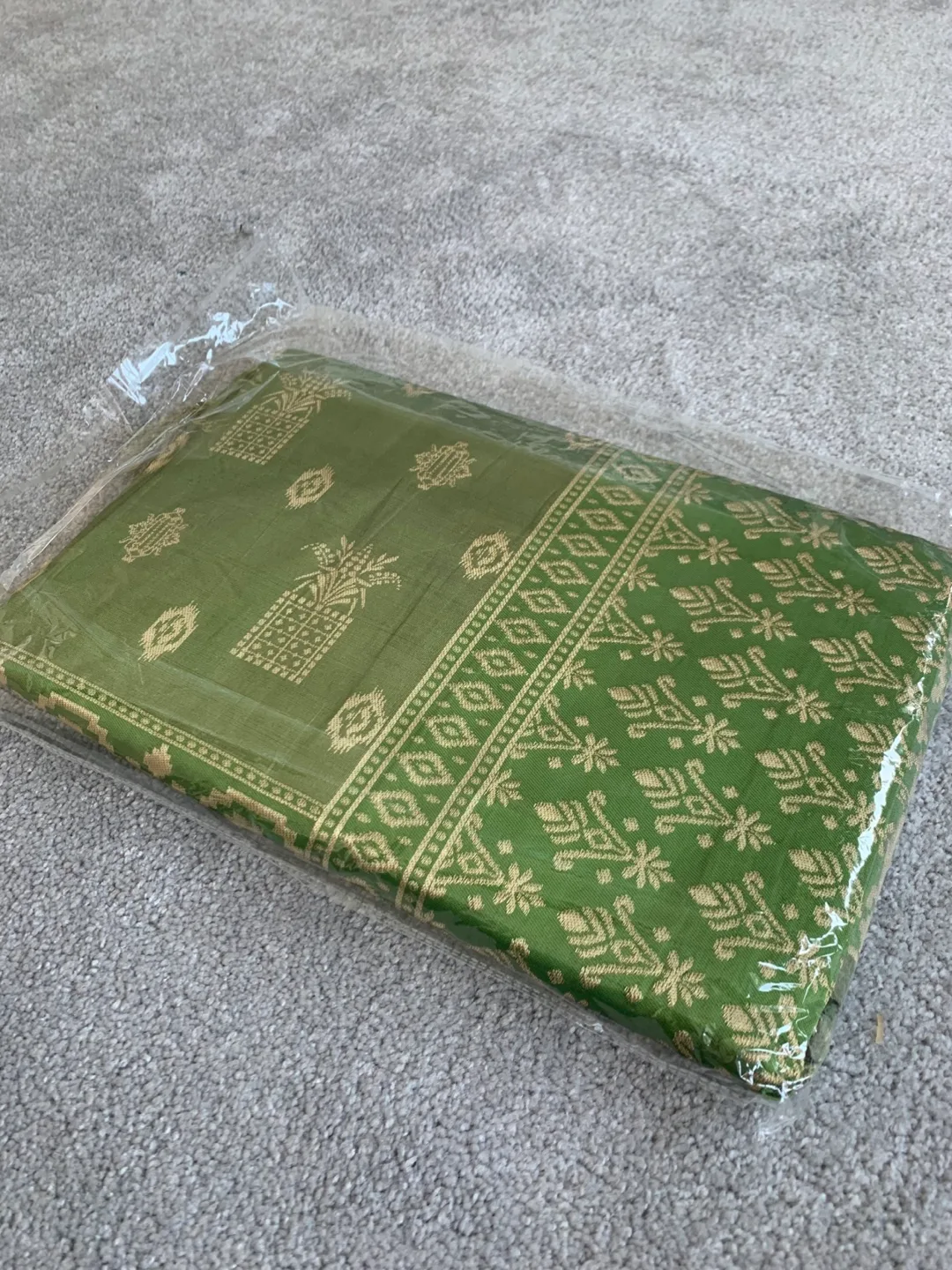 Green Banarasi Silk Unstitched Suit thumbnail