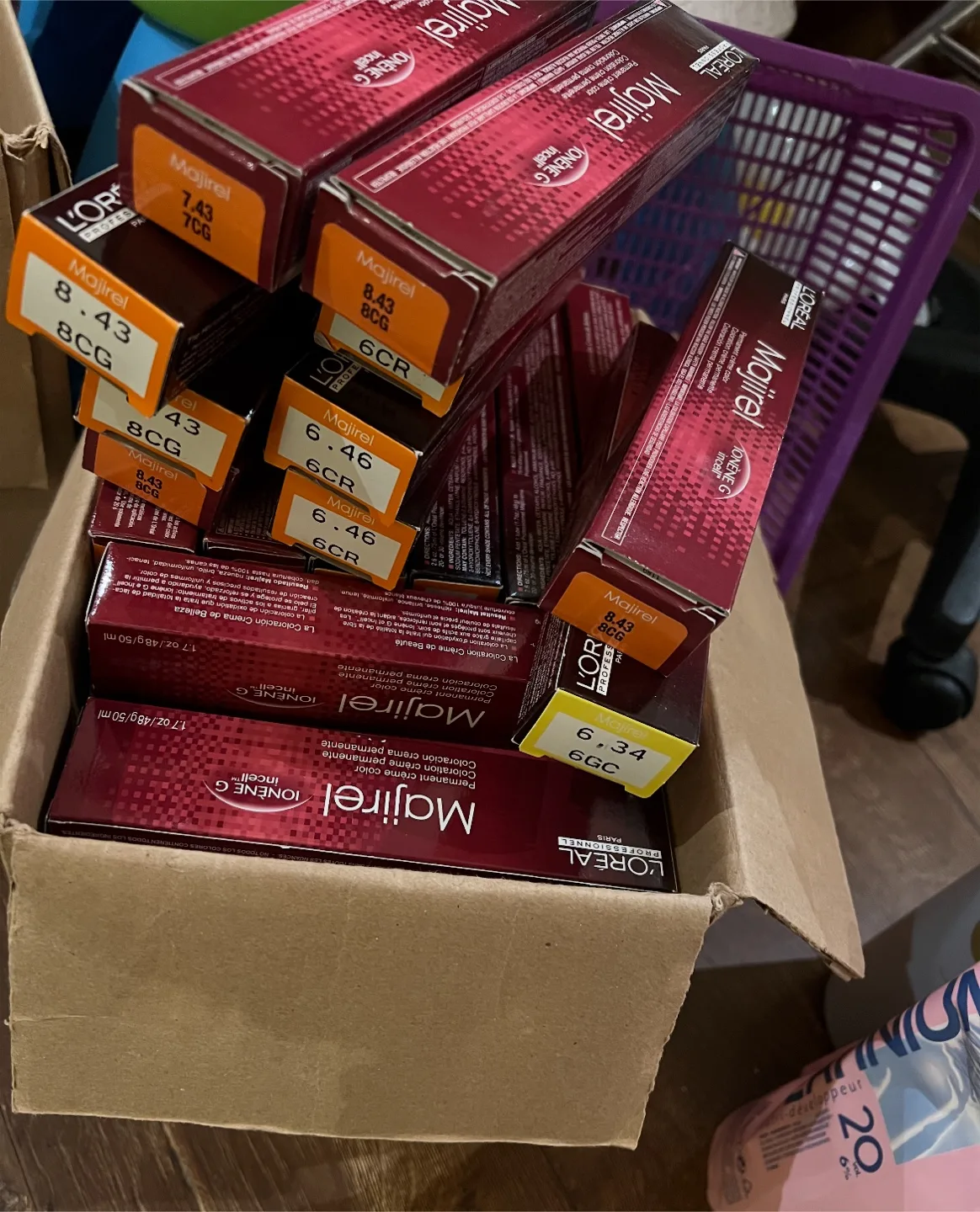 L'Oréal Majirel & Color Touch Hair Colour image indicator(2)