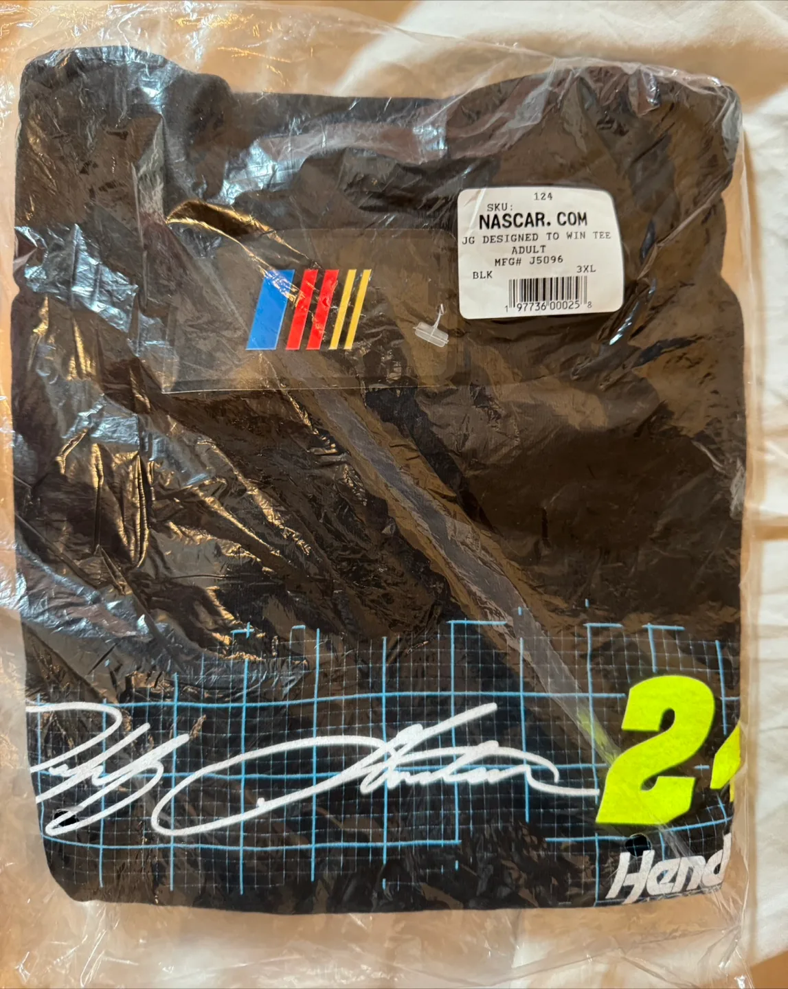 NASCAR Jeff Gordon T-Shirt -New in Package thumbnail