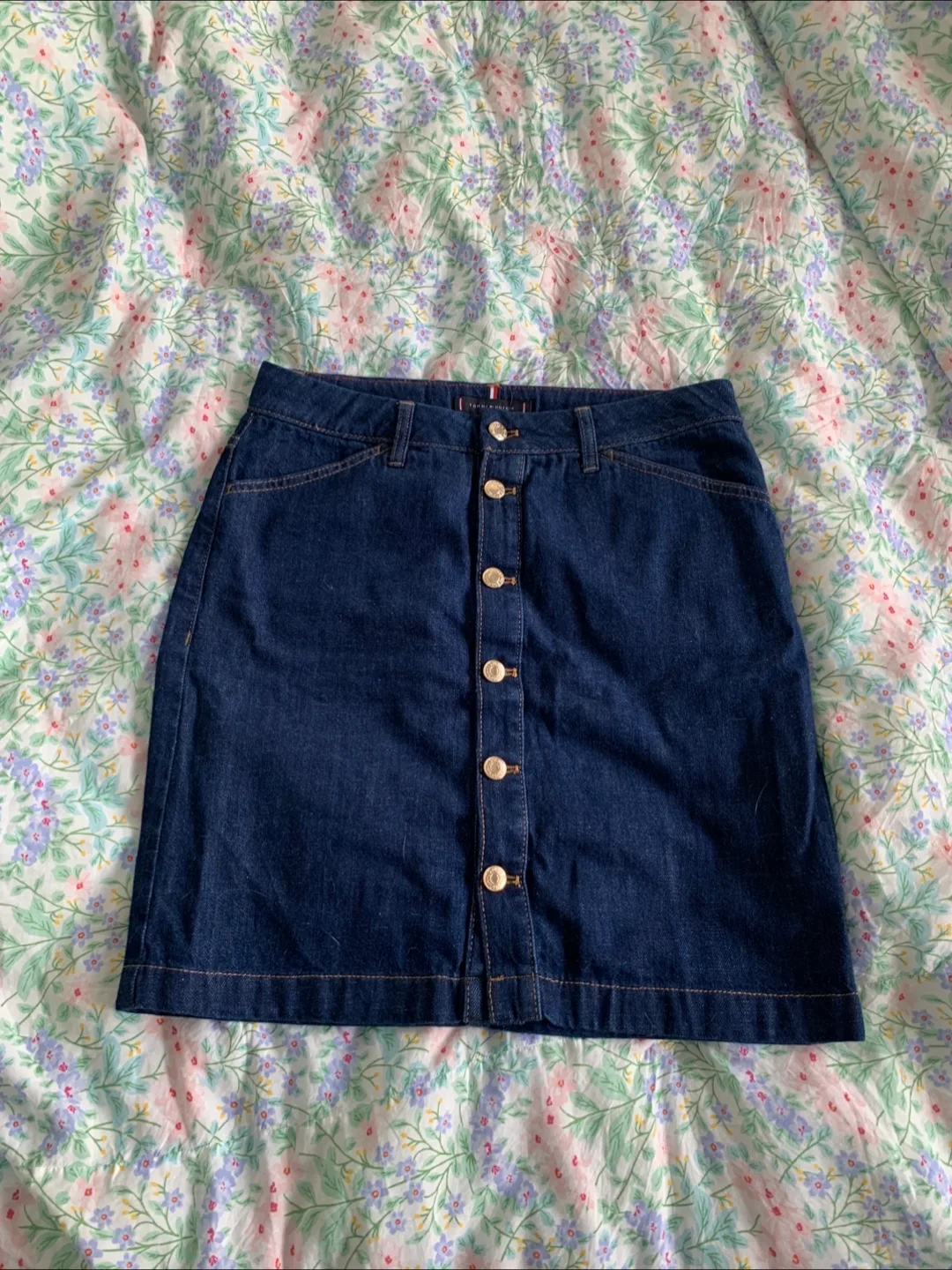 Tommy Hilfiger Denim Skirt - Size 2 thumbnail