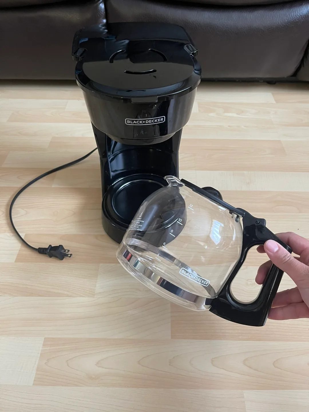 Black+Decker Coffee Maker - Black image indicator(2)