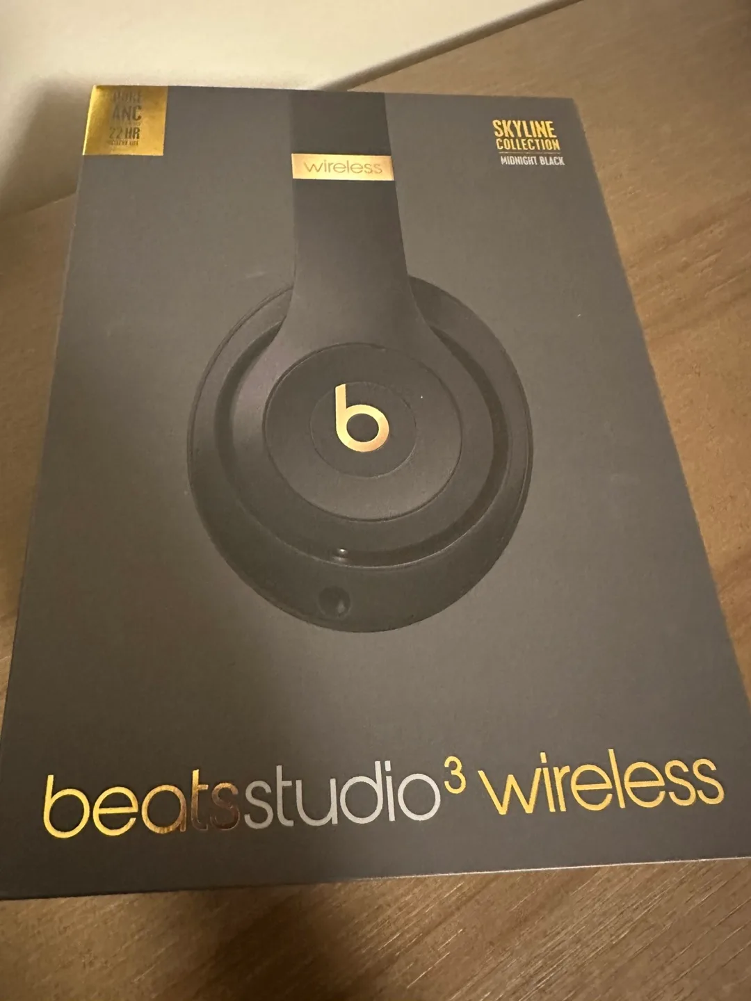 Beats Studio3 Wireless Headphones - Midnight Black thumbnail