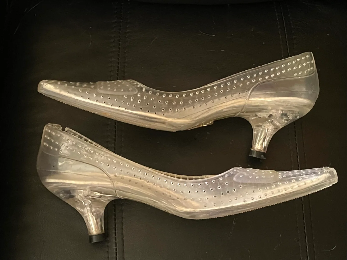 Highlights Clear Kitten Heels - Size 7 image indicator(3)