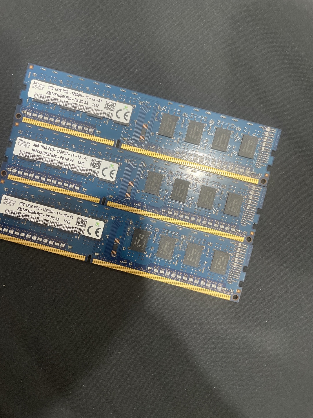 SK Hynix 4GB PC3-12800U RAM