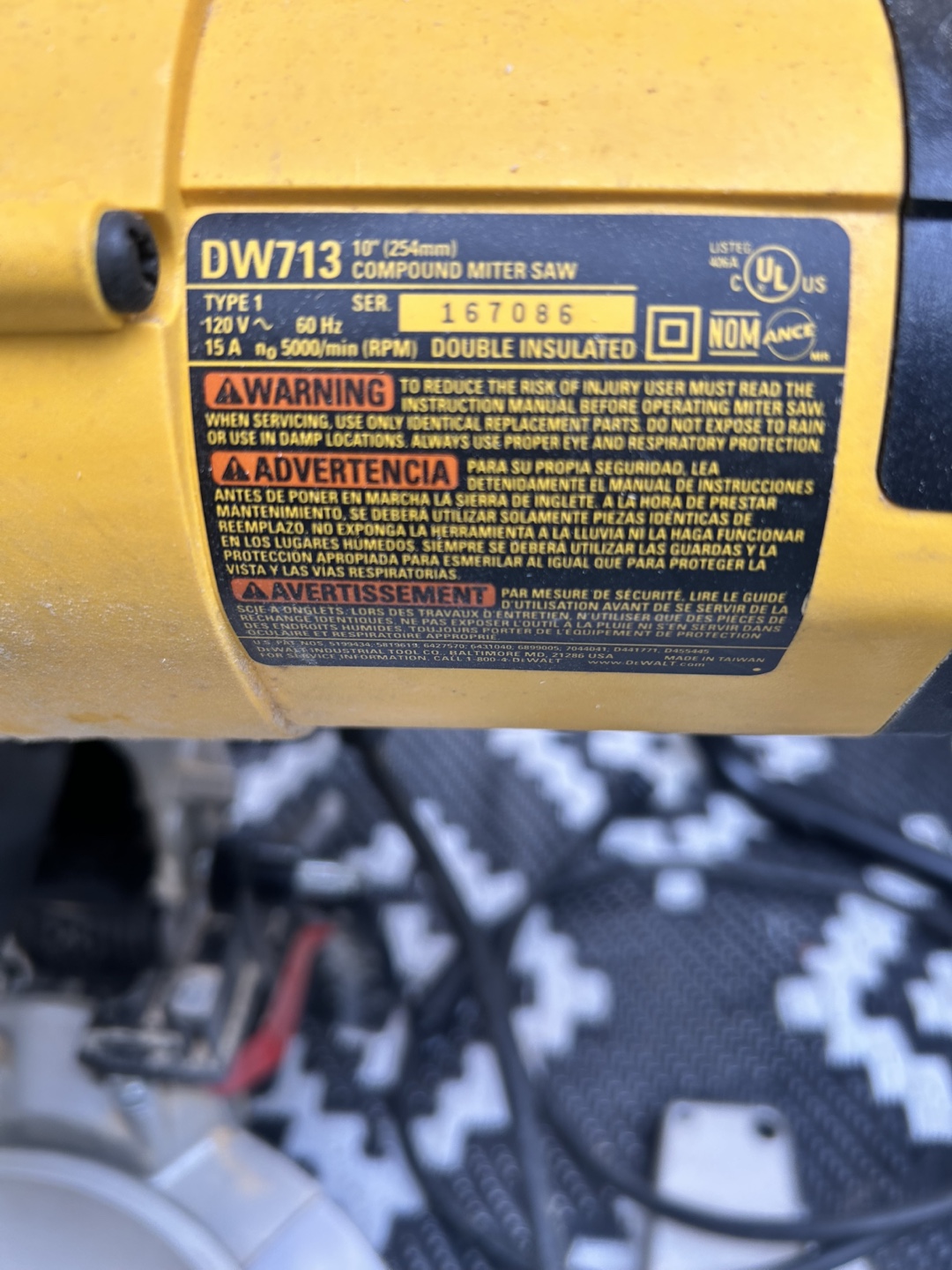 DeWalt DW713 10" Compound Miter Saw - photo 3