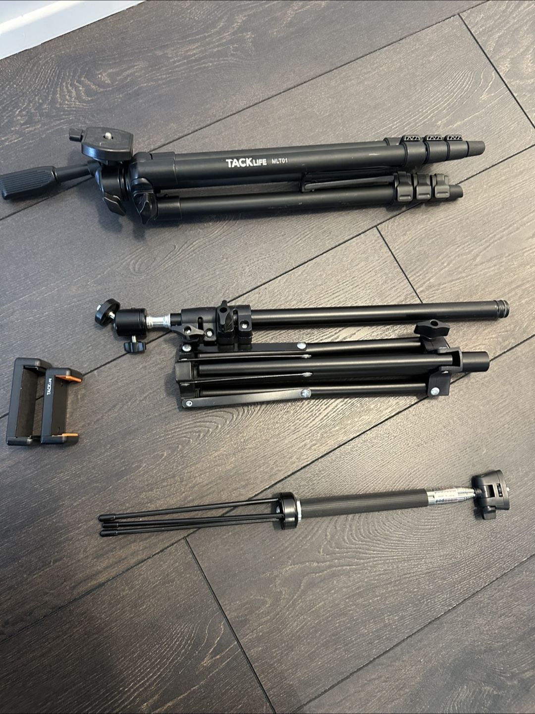 3 Tripods for Camera/Phone/Selfie Lights - photo 2