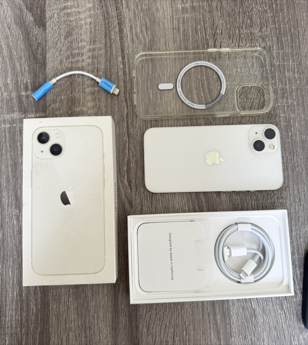 iPhone 13 - photo 2