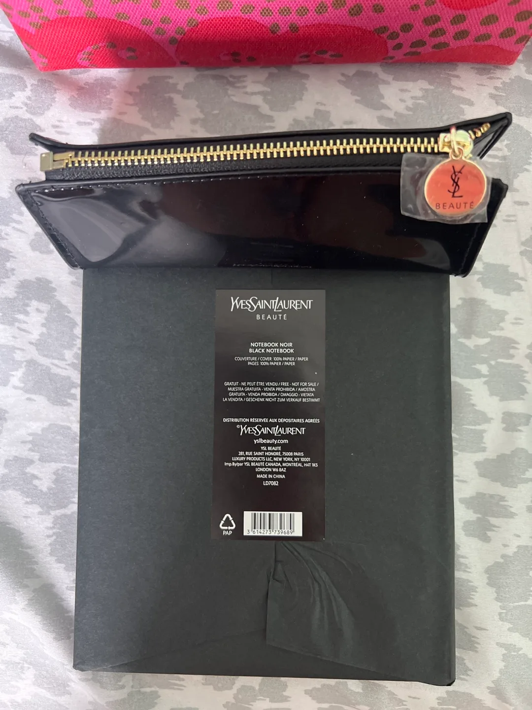 Designer Makeup Bags - Dior, Marimekko, YSL, Louis Vuitton image indicator(3)