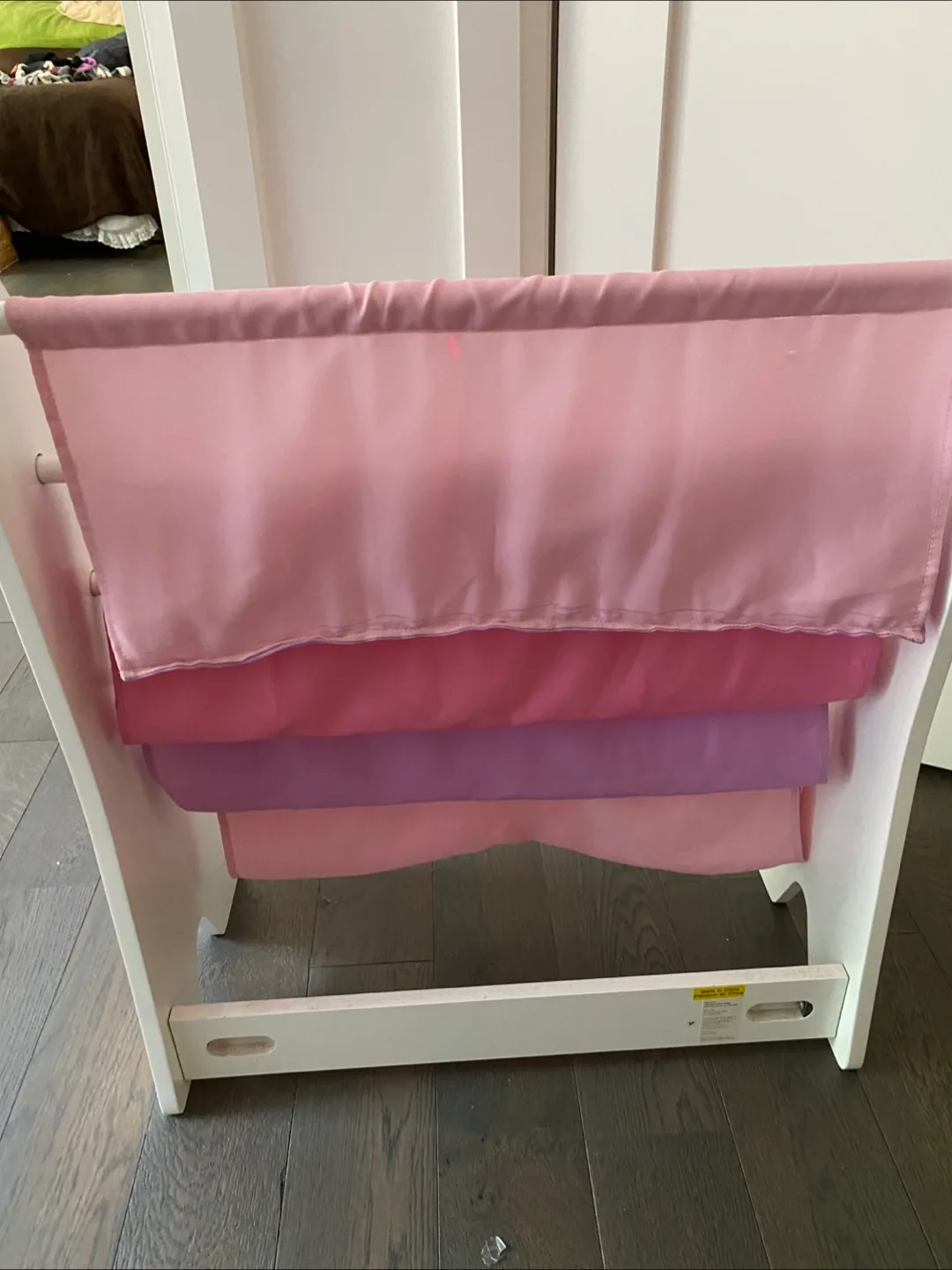 Girls Book/magazine holder image indicator(2)