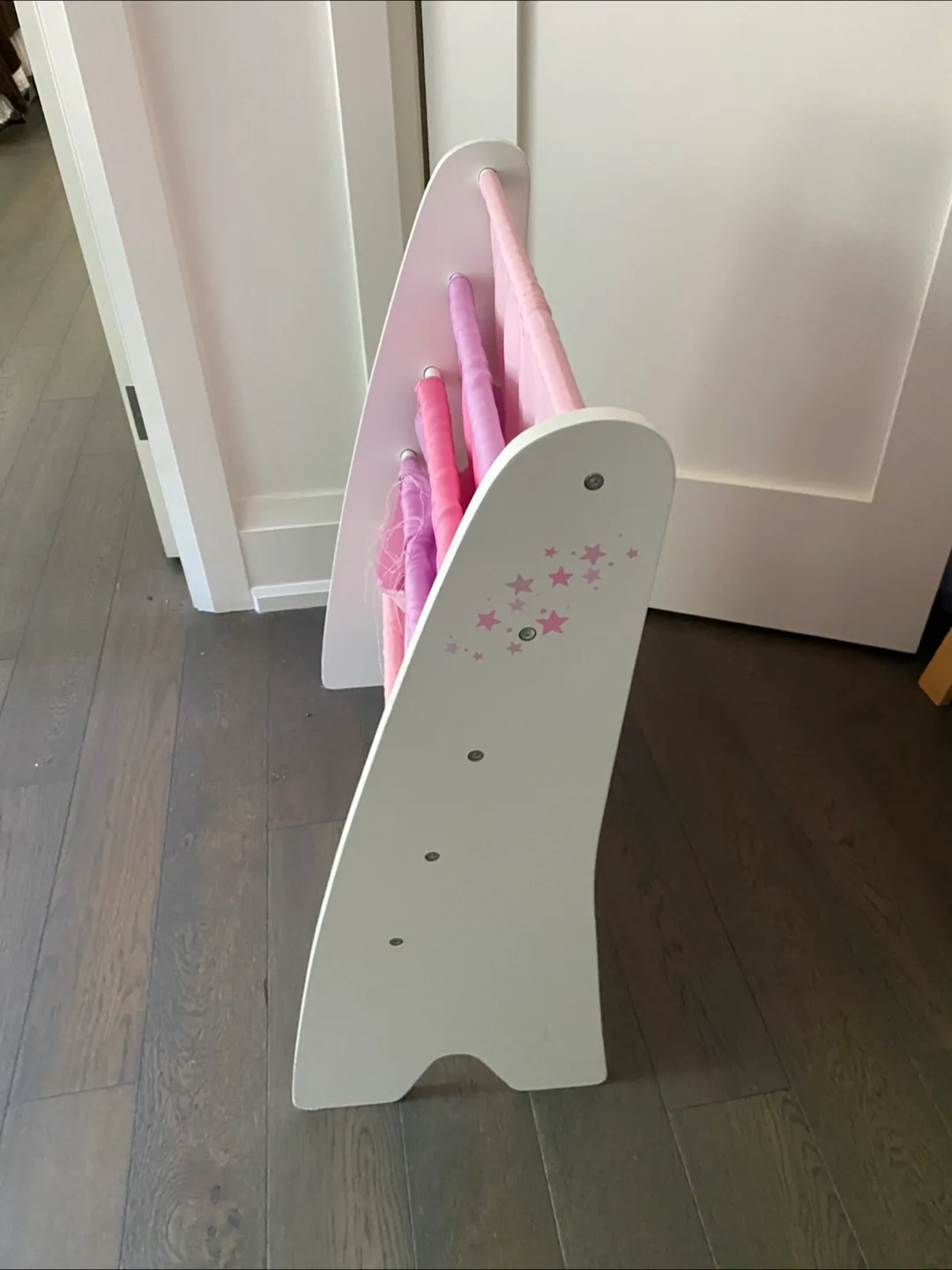 Girls Book/magazine holder image indicator(3)