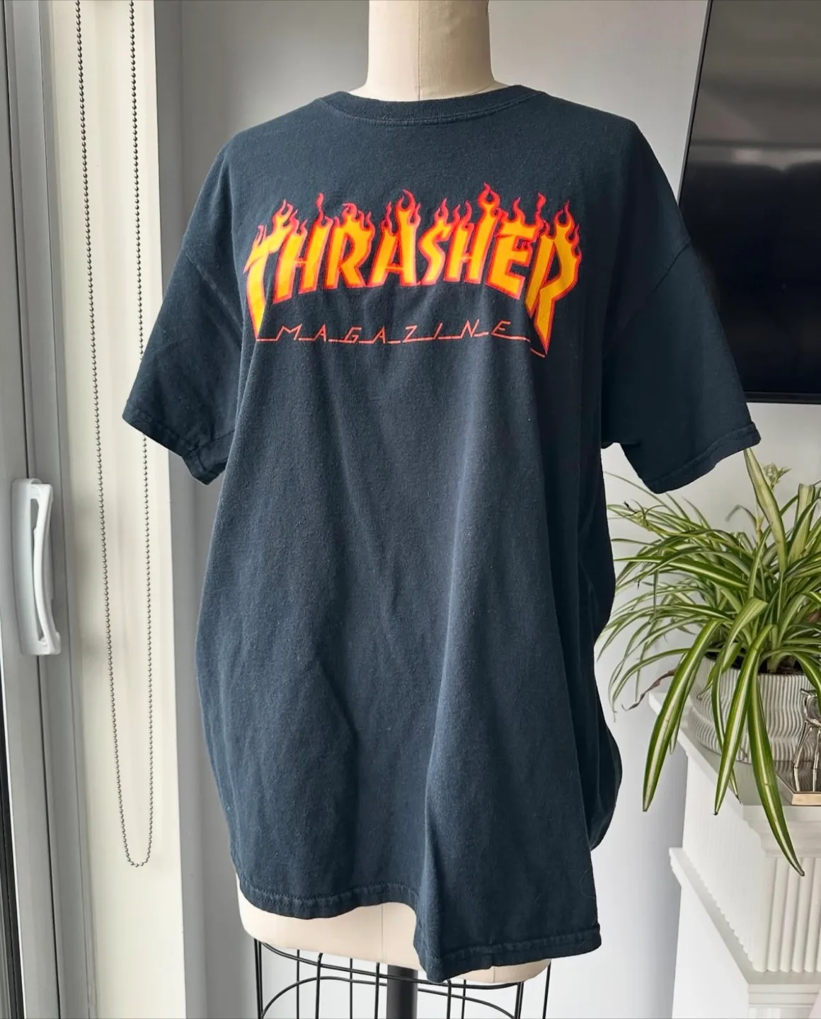 Thrasher T-Shirt size large thumbnail