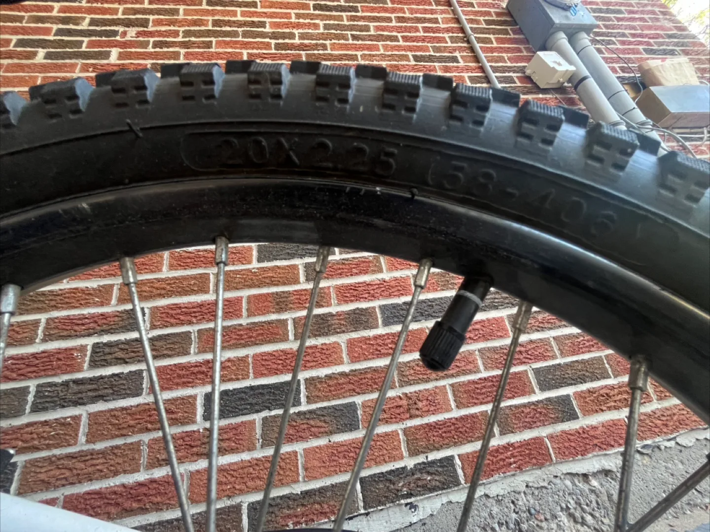 GT Vandal XC Dual Suspension Bike image indicator(6)