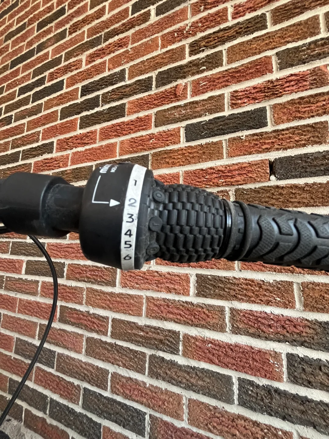 GT Vandal XC Dual Suspension Bike image indicator(4)