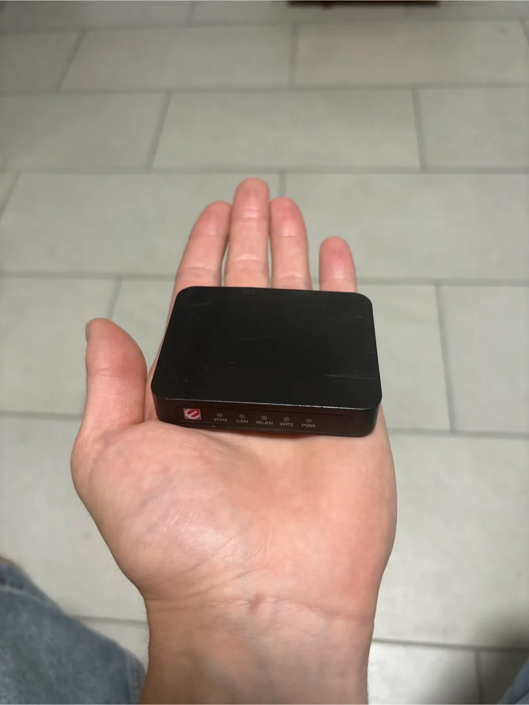 Wireless N150 Mini Router thumbnail