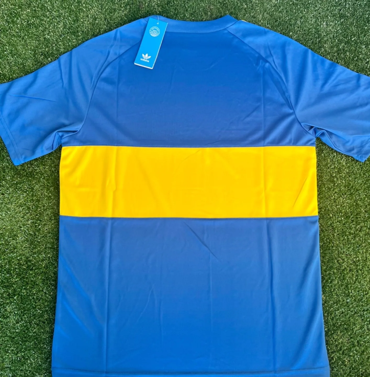 Adidas Boca Juniors Retro Football Jersey 1982 image indicator(2)
