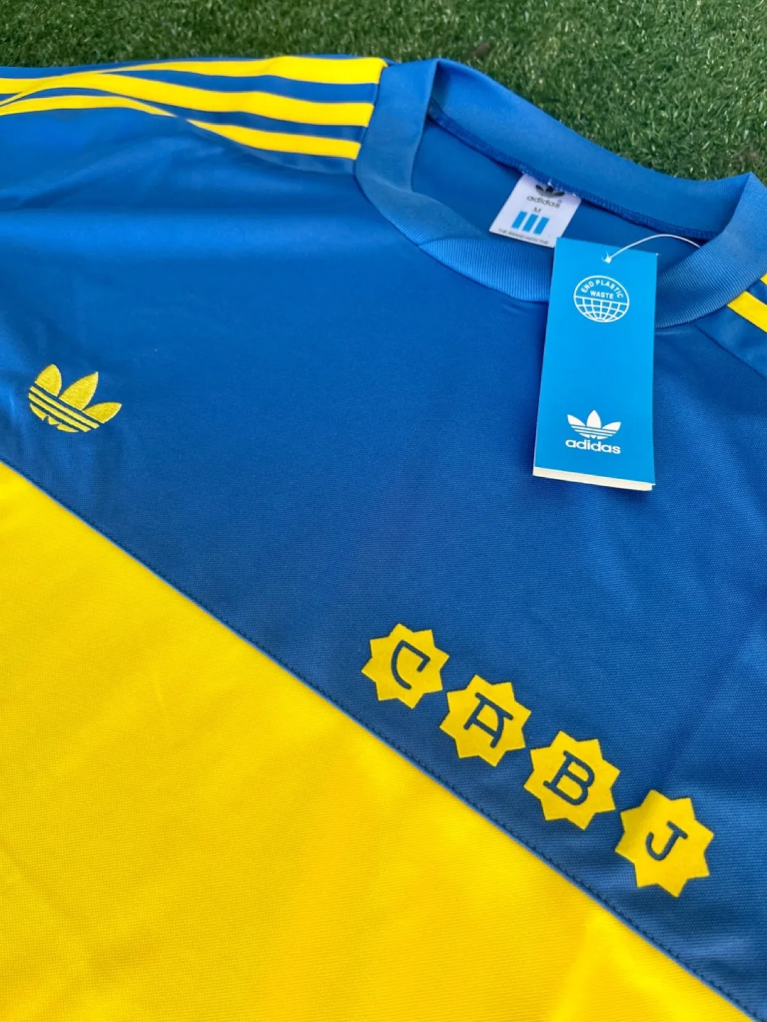 Adidas Boca Juniors Retro Football Jersey 1982 image indicator(3)