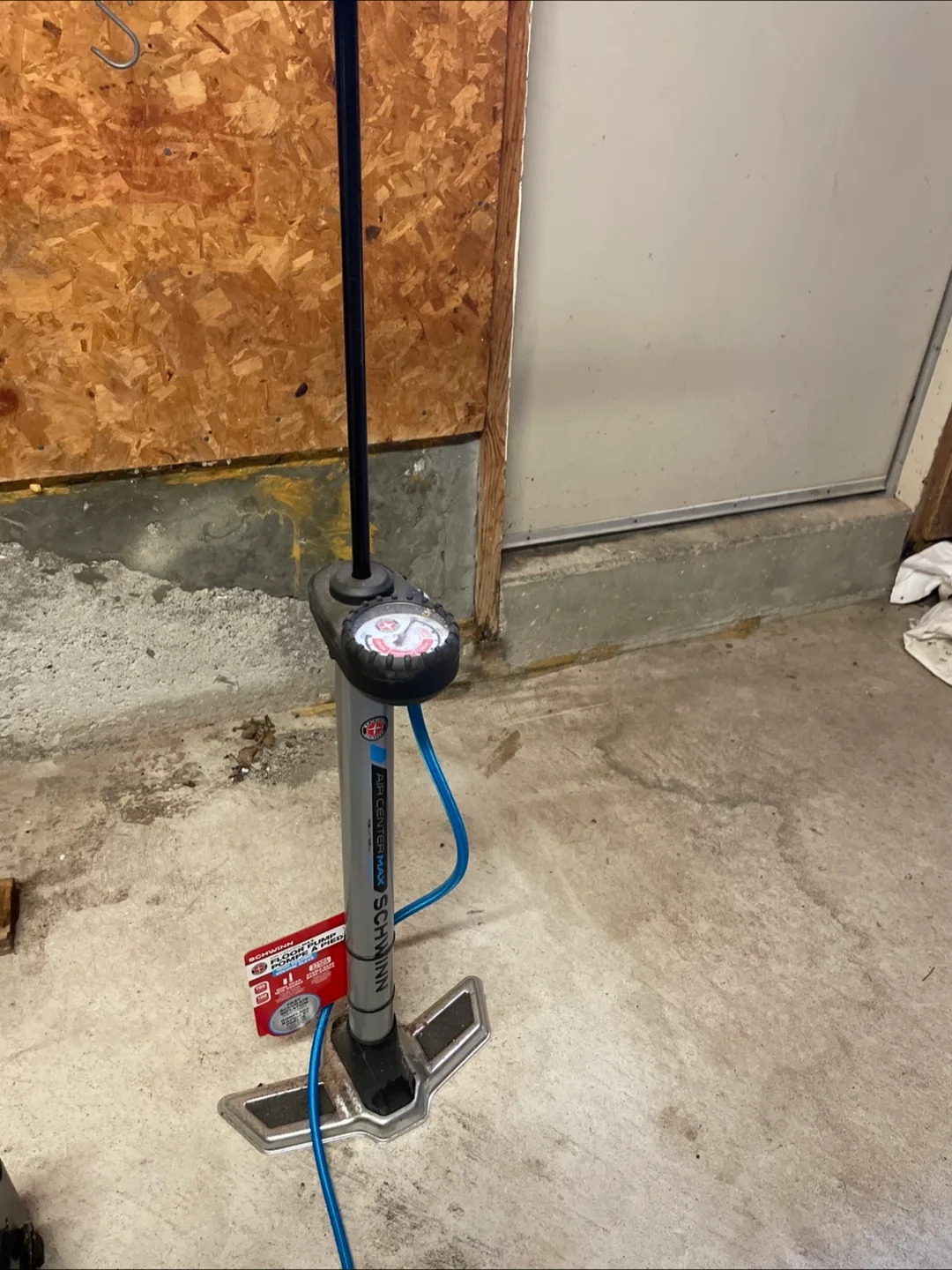 Schwinn Air Center Max Floor Pump thumbnail