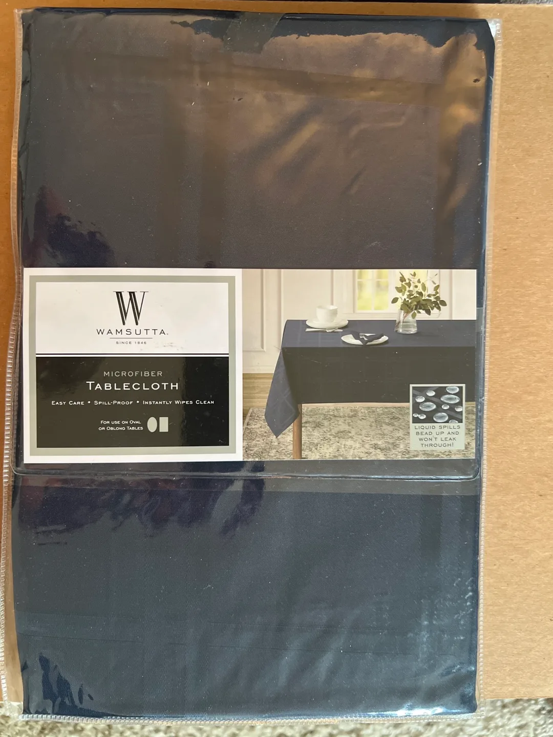New Wamsutta Microfiber Tablecloth 52" x 70" image indicator(2)