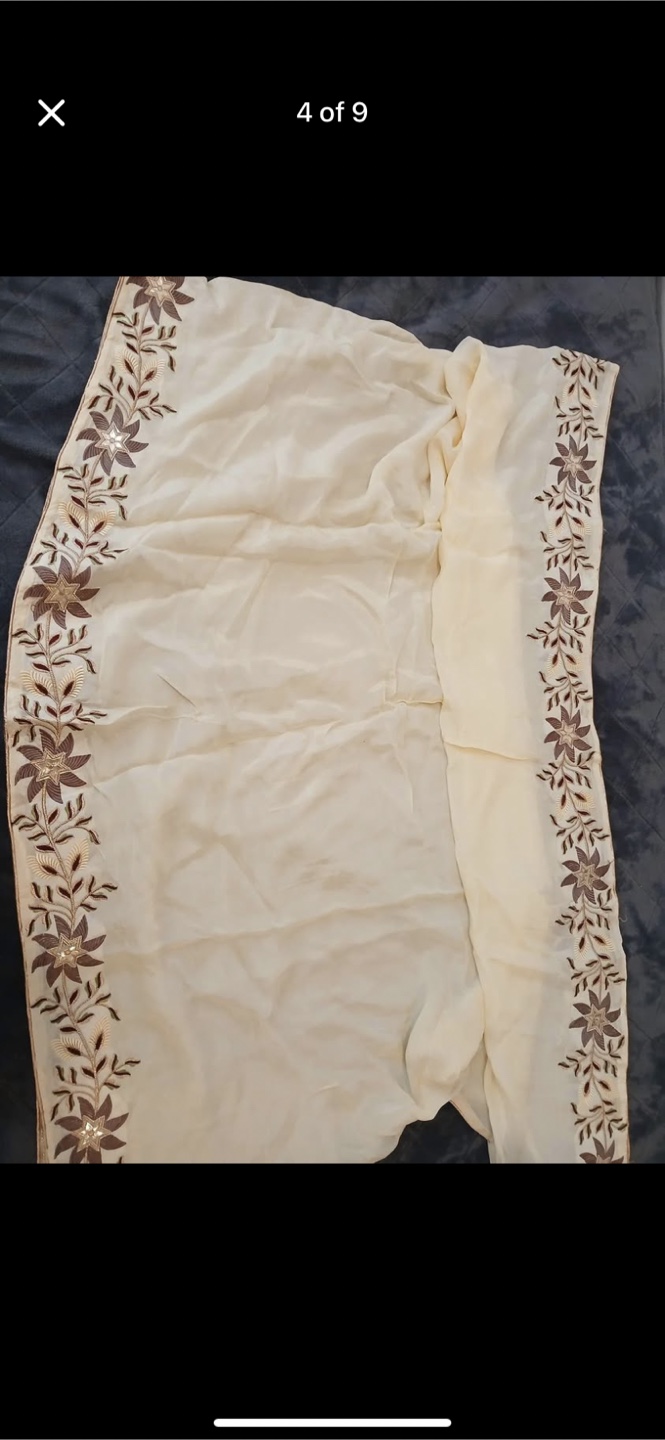 Cream palzo Kameez Suit - photo 4